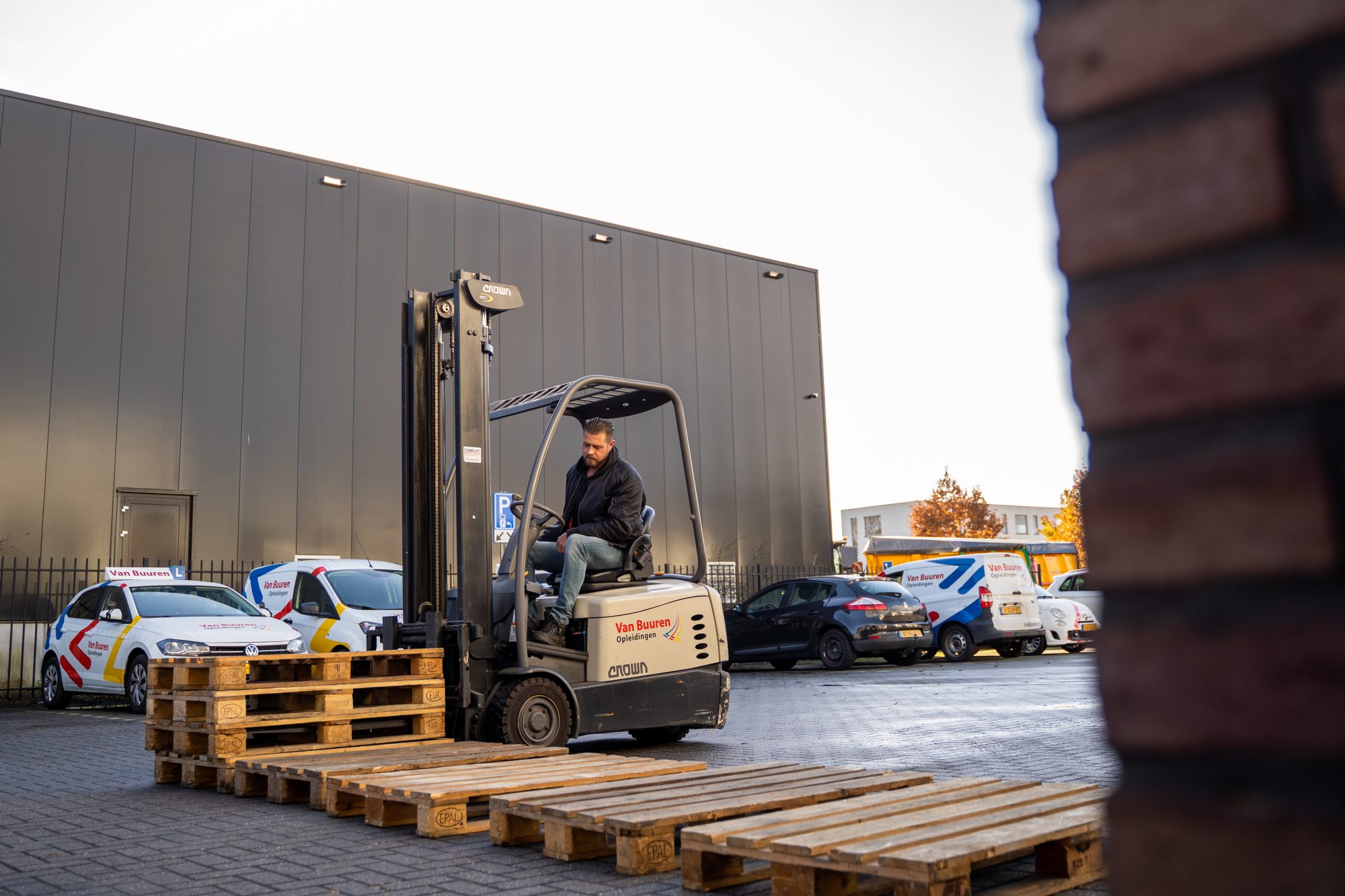 Heftruck met Code 95 bij Van Buuren Opleidingen